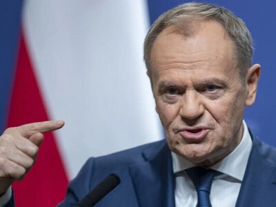  «Линия фронта в другом месте»: премьер Польши отреагировал на лишение Зеленского ордена 