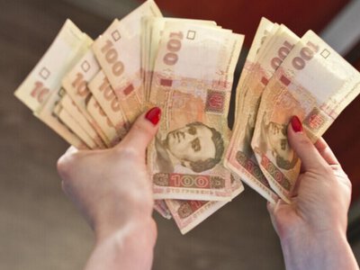  Пенсионерам в Украине доплачивают почти 1300 грн: кто имеет право на надбавку 