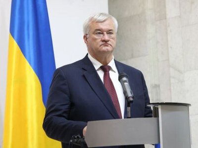Сибига отреагировал на решение Варшавы по Зеленскому: Украина сама будет определять свою историю