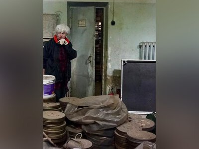 Удар РФ по киностудии Довженко: удалось спасти 120 культовых фильмов (фото)