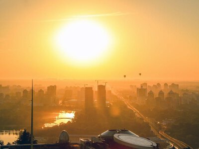 Планета встречает день летнего солнцестояния и начало тропического лета