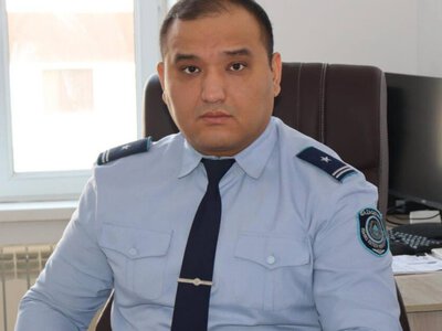  Спасший младенца из выгребной ямы полицейский рассказал о его судьбе 