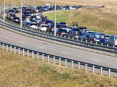 Паника в Крыму: с оккупированного полуострова выезжают сотни машин