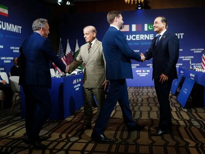 Первый раунд переговоров: о чем договорились США и Иран в Швейцарии