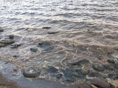 В Каспийском море у берегов Азербайджана произошла утечка нефти