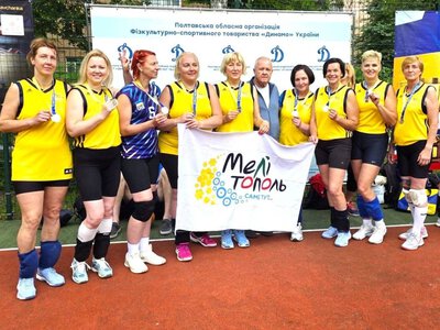 «Мелітопольська Черешенька» тріумфувала на чемпіонаті України серед ветеранів