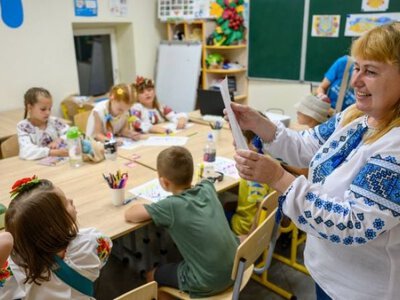 Зарплаты учителей вырастут: в МОН назвали точную дату очередного повышения выплат осенью 2026 года
