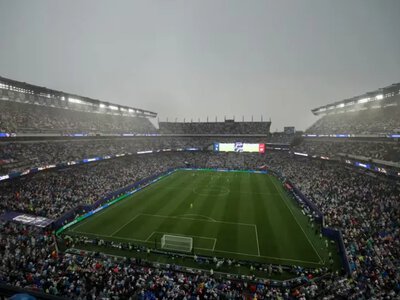 Матч Франция – Ирак впервые на ЧМ-2026 прервали из-за непогоды