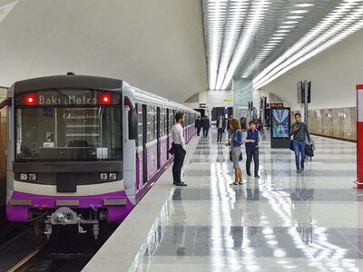 Metroda limitsiz abunə kartları nə vaxt tətbiq olunacaq?