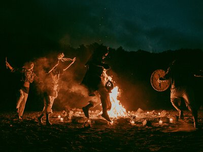 Когда человечество начало использовать огонь: новое исследование изменило наши представления (фото)