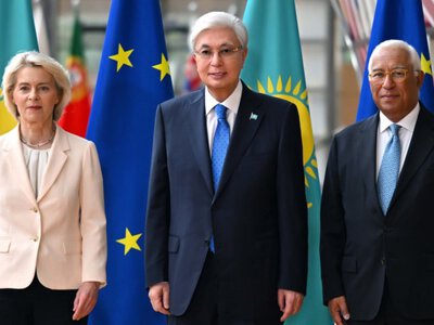  Глава государства провел переговоры с Президентом Европейского Совета 