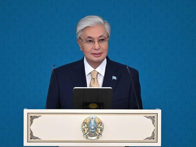 МЕМЛЕКЕТ БАСШЫСЫ ҮЗДІК МЕДИЦИНА ҚЫЗМЕТКЕРЛЕРІНЕ МЕМЛЕКЕТТІК НАГРАДАЛАР ТАБЫСТАДЫ: ДЕНСАУЛЫҚ САҚТАУДЫ ДАМЫТУ – СТРАТЕГИЯЛЫҚ МІНДЕТ
