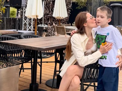 Наталка Денисенко розповіла про стосунки сина з новим коханим та заінтригувала животиком