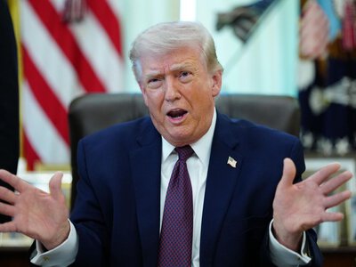 Это напрягает россиян: аналитик оценил реакцию Трампа на успехи Украины