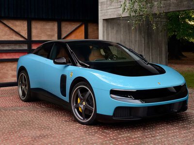 Ferrari нашла крайнего в провале своего первого электромобиля: кто стал козлом отпущения