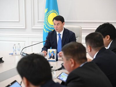 Дархан Сатыбалды поручил ускорить газификацию частного сектора и усилить работу по улучшению качества воздуха в Алматы