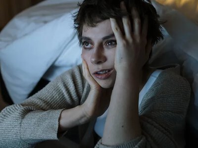 Простий трюк, який допоможе подолати безсоння: він врятує вас від самих себе