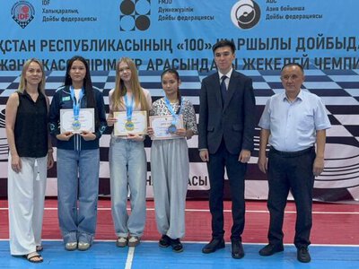 Карагандинские спортсмены завоевали шесть медалей чемпионата Казахстана по шашкам и вошли в состав сборной страны