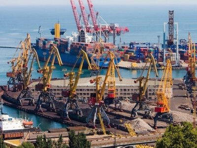 Украина передаст частным инвесторам паромный терминал в Черноморске на 35 лет