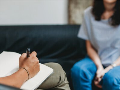 В Казахстане решили взять под контроль «инстаграм-психологов» и коучей