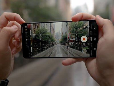 5 лучших альтернатив iPhone 17 Pro: более мощные камеры и аккумуляторы за те же деньги  (фото)