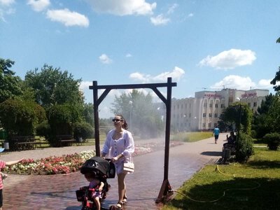 В столице установят 33 рамки-распылителя воды для охлаждения в жару.