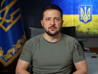 Зеленский: Беларусь строит вдоль границы с Украиной склады и дороги