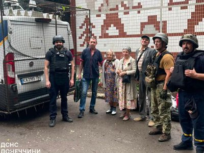 Эвакуационная группа «Феникс» вывезла ещё 10 жителей из прифронтовых громад Донецкой области