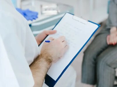 Так маскируется онкология: 5 симптомов старения, за которыми может скрываться рак