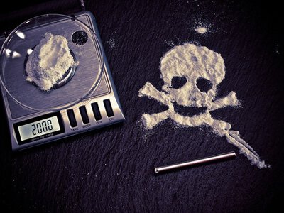 От борьбы с наркопреступностью к гуманизму: эволюция подходов к преодолению мирового кризиса