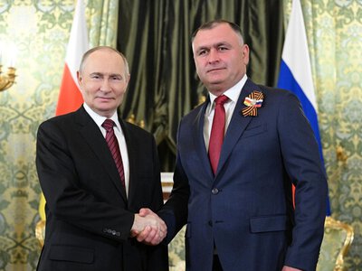 Meduza: в Кремле «снова думают» о присоединении Южной Осетии к РФ