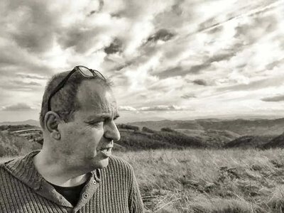 Умер Бата Недич: чем запомнился известный режиссер и продюсер