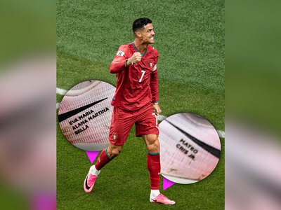 Ronaldo 5 uşağının adını butslarına yazdı - FOTO BURADA