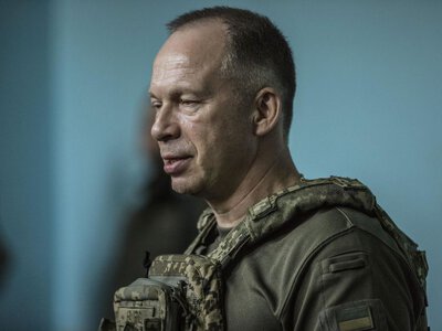 Как в Первую мировую: Сирский объяснил, почему танки оказались бесполезными, а солдаты идут в бой пешком