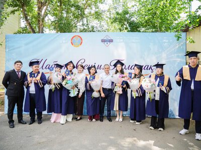Первые выпускники специализированных групп профессионального образования получили дипломы в Астане