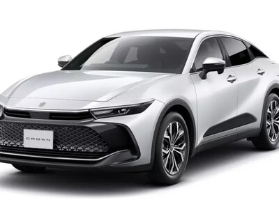 Toyota Crown раскрыла план масштабного обновления всей линейки: от кроссоверов до классического седана