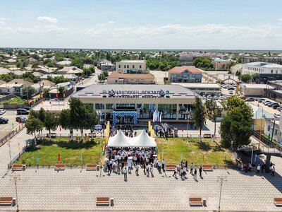 Обновленный железнодорожный вокзал торжественно открыли в Жанакоргане