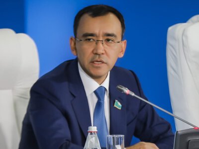  Маулен Ашимбаев: Двухпалатный Парламент с честью завершил свою 30-летнюю историческую миссию 