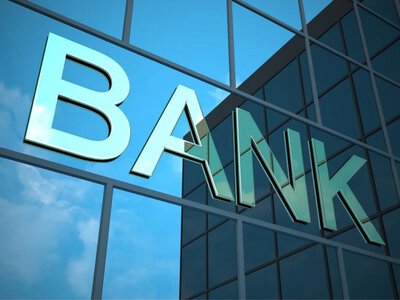 Экс-глава правления банка получил подозрение за незаконные операции на 210 млн грн - Генпрокурор