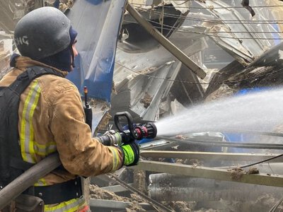 Украинские власти сообщили о погибших и раненых из-за удара России по Днепру