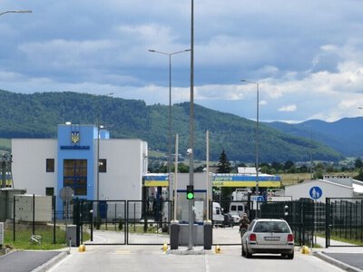 Румыния временно ограничила движение грузовиков из Украины через два пункта пропуска 