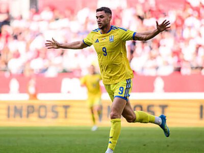 Форвард сборной Украины планирует сменить клуб перед стартом в еврокубках
