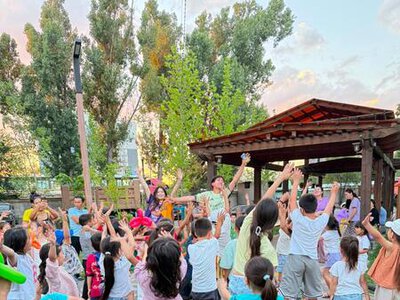 В Алматы стартовал городской проект ALMATY MOVE: сотни семей провели активные выходные на свежем воздухе