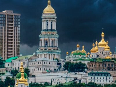 Строительство многоэтажного дома в исторической части Киева: КГГА вынесла предписание застройщику