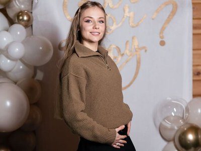 Известная украинская актриса раскрыла пол будущего ребенка: фото с гендер-вечеринки