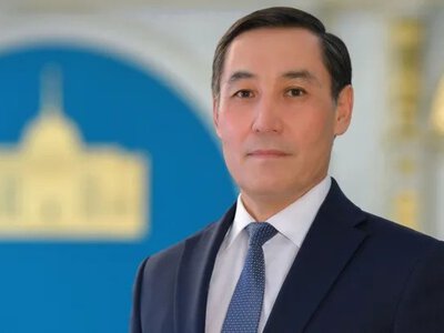  Марат Азильханов освобожден от должности заместителя председателя АНК 