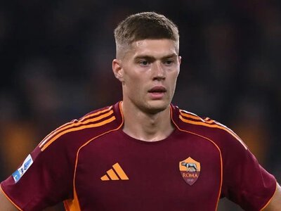 Рома готова отпустить Артема Довбика: римляне рассматривают вариант с арендой