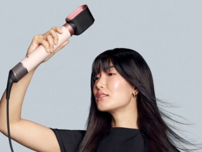 Чем стайлер Dyson отличается от обычной плойки и фена