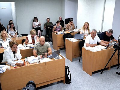 В Николаеве депутаты поспорили из-за гимна, упрекнув друг друга в недостаточном патриотизме