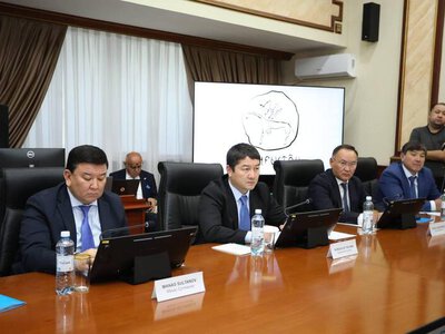 Нурдаулет Килыбай обсудил с руководством YDA Group строительство судостроительного завода в Мангистауской области
